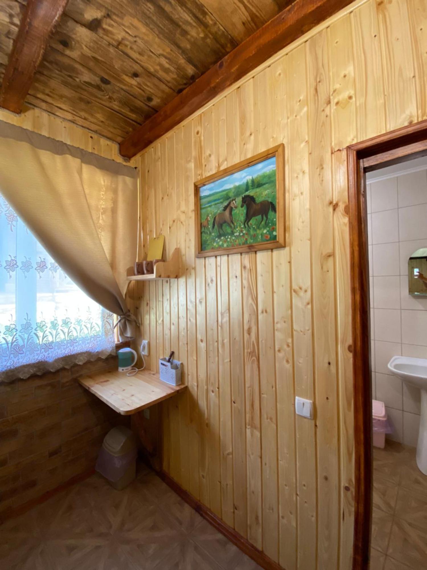 Сердце Каньона Apartment Kamianets-Podilskyi Bilik gambar